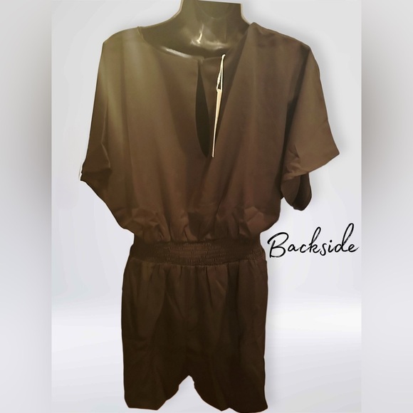 NWT Dokotoo Women’s Doll-man Short Sleeved Sports Jumper Black Sized L - Picture 2 of 10